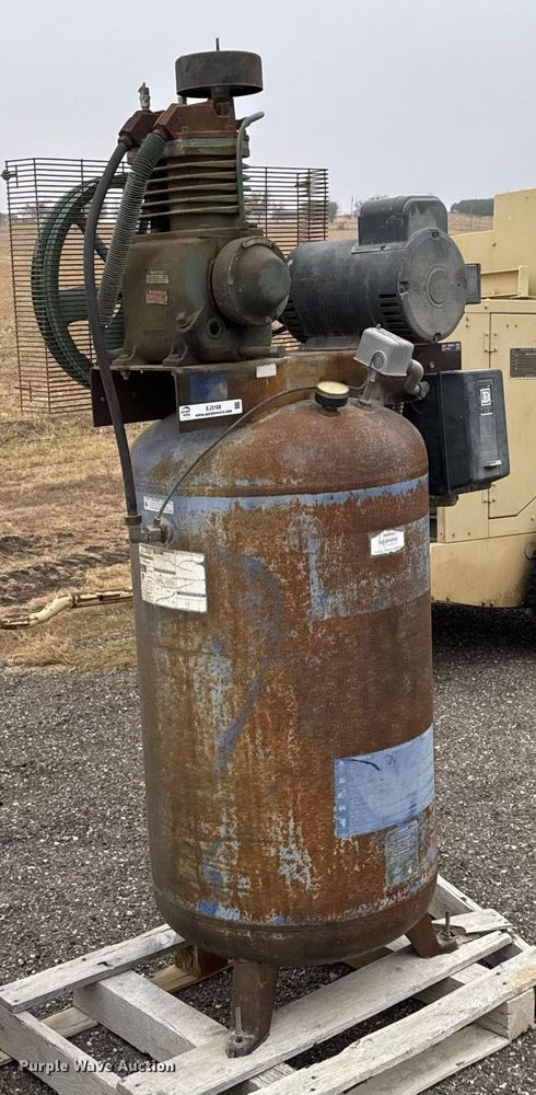 image for item EJ3168 Air compressor