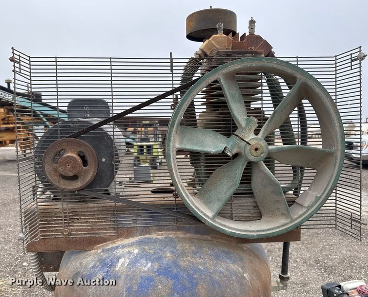 image for item EJ3168 Air compressor