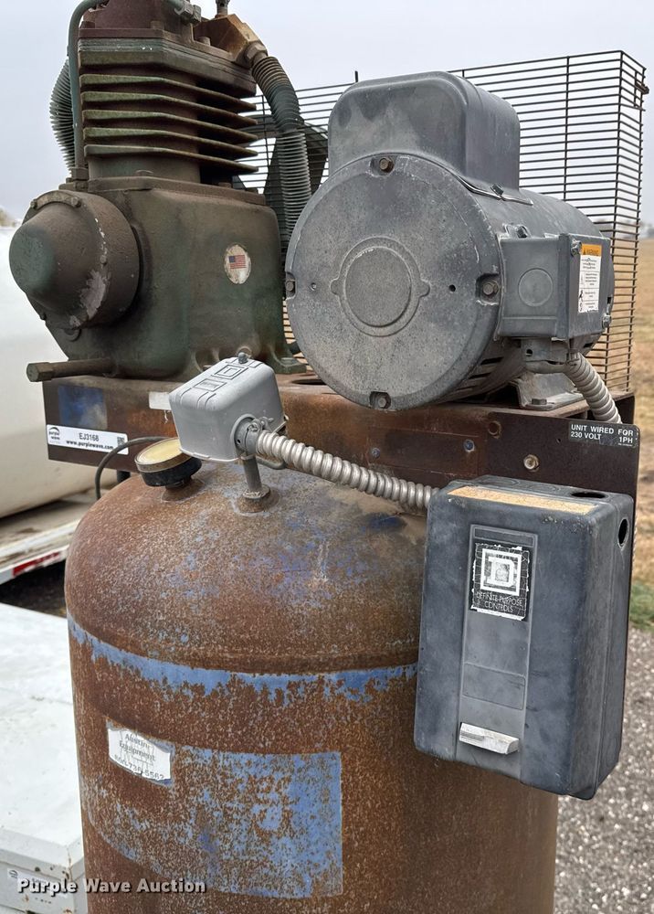 image for item EJ3168 Air compressor