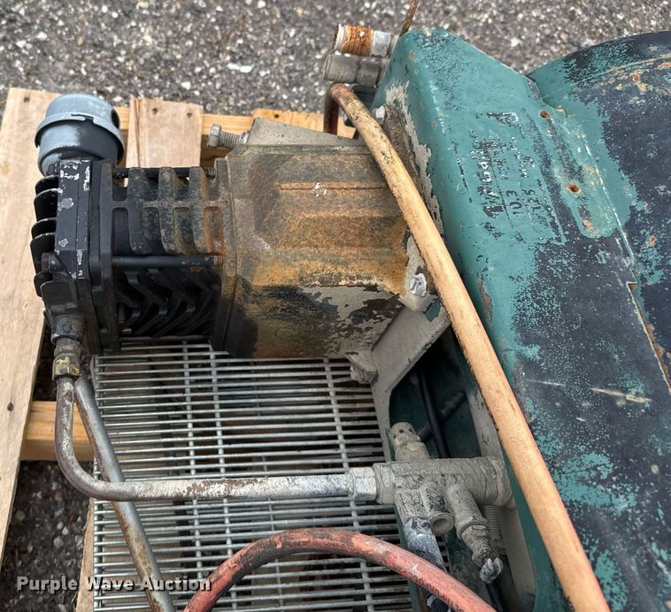 image for item EJ3169 Air compressor