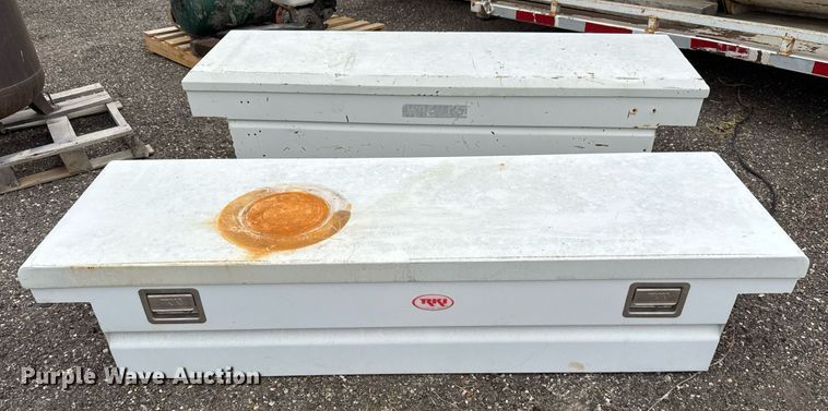 image for item EJ3171 (2) toolboxes