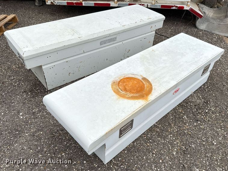 image for item EJ3171 (2) toolboxes