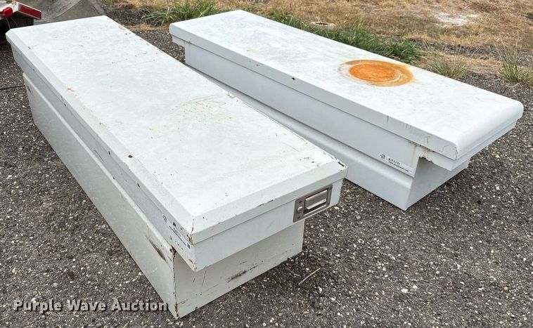 image for item EJ3171 (2) toolboxes