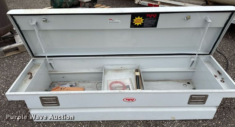 image for item EJ3171 (2) toolboxes