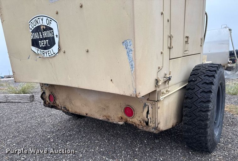 image for item EJ3172 1992 Libby pump