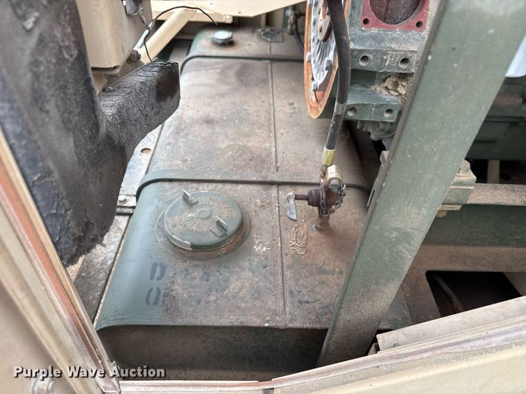 image for item EJ3172 1992 Libby pump