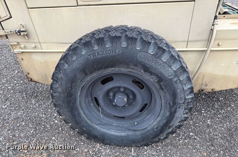 image for item EJ3172 1992 Libby pump