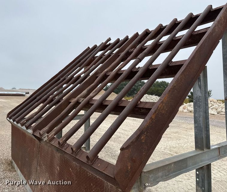 image for item EJ3173 Rock screen