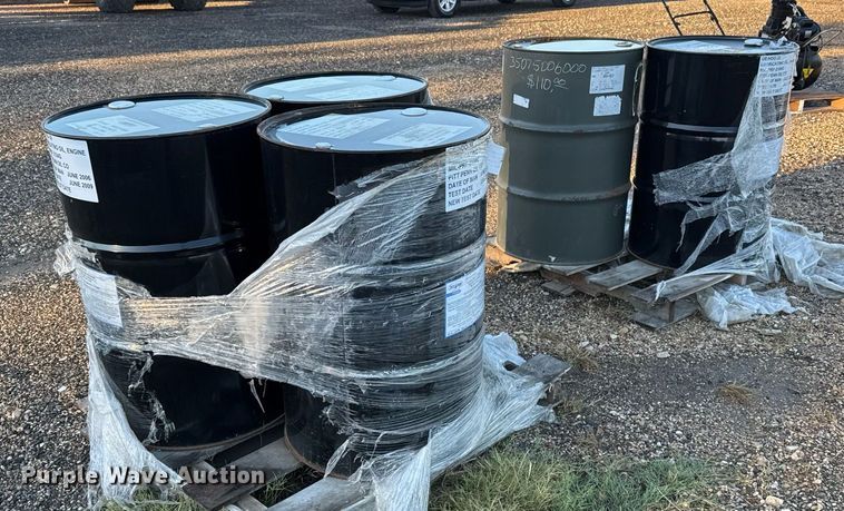 image for item EJ3181 (5) 55 gallon drums 