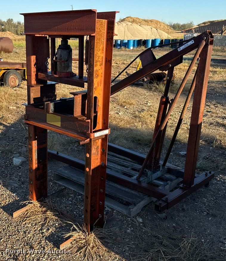 image for item EJ3183 Shopmaster CP-100 press