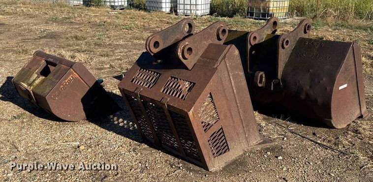 image for item EJ3186 (3) buckets 