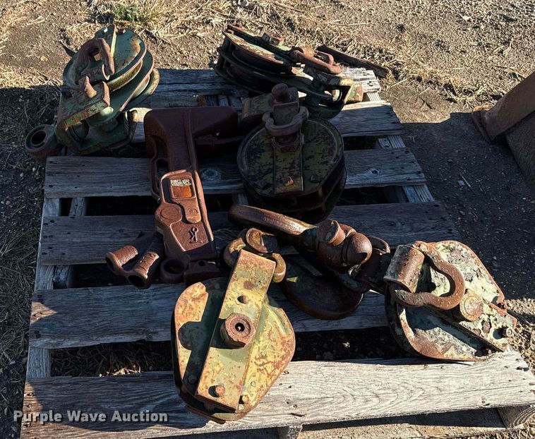 image for item EJ3186 (3) buckets 