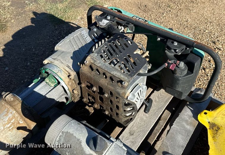 image for item EJ3188 Lawn equipment 