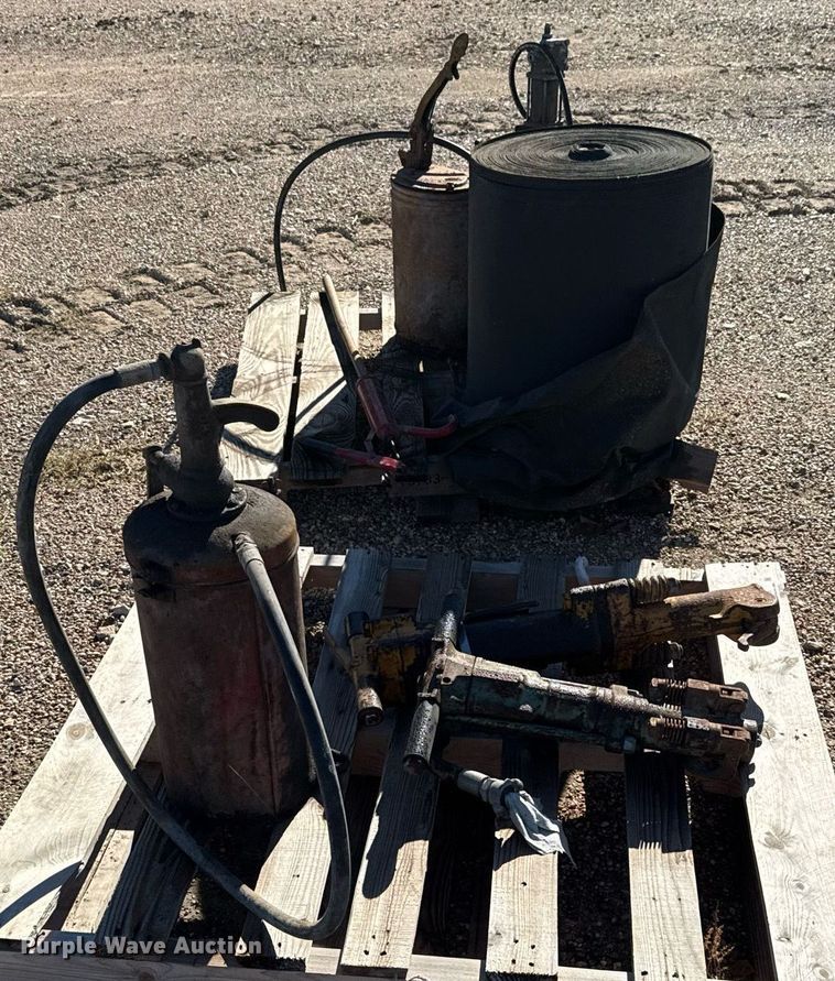 image for item EJ3189 Tools