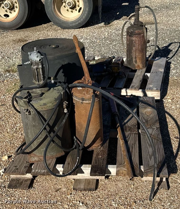 image for item EJ3189 Tools