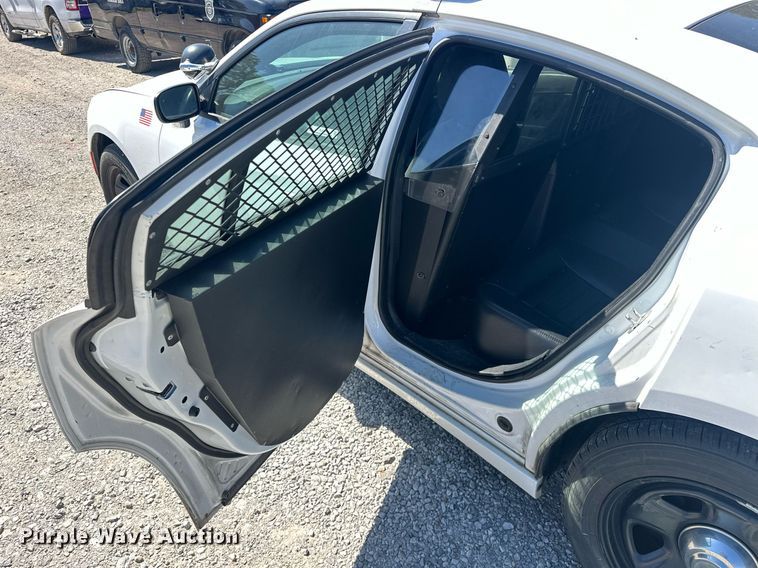 image for item EJ4863 2018 Dodge Charger Police