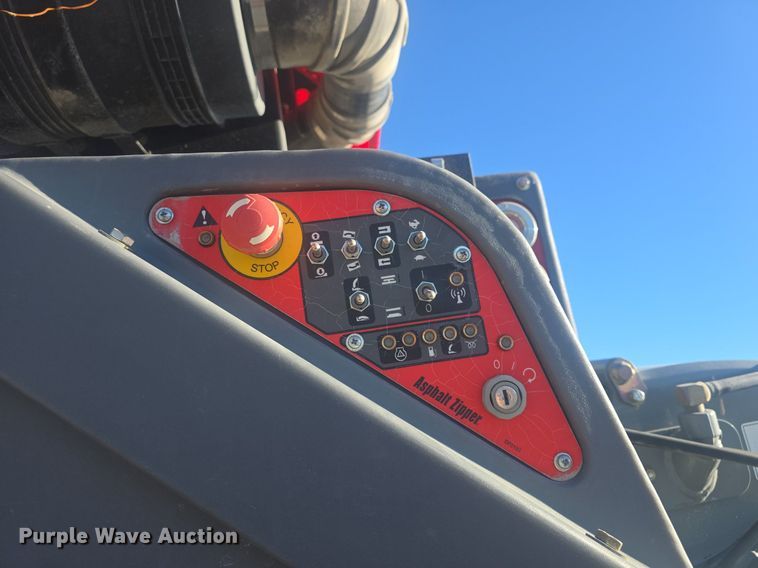 image for item EK2363 2014 Zip-It AZ 500 B203 cold planer