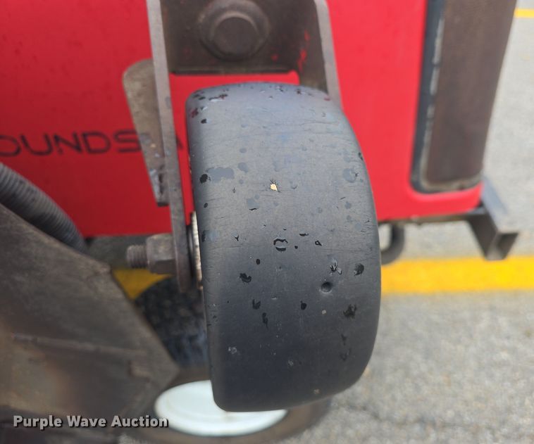 image for item EK2365 Toro Groundmaster 4000D lawn mower