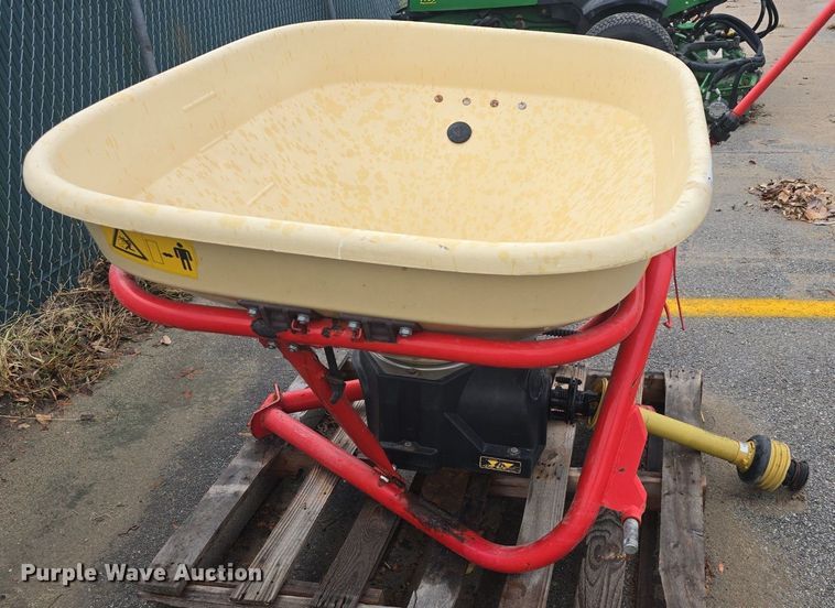 image for item EK2366 2012 Vicon PS403 spreader