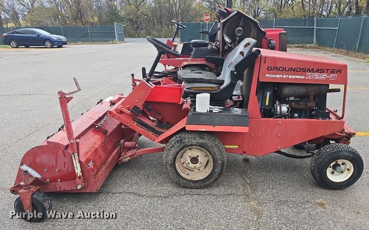 image for item EK2367 Toro Groundsmaster 325D core pulverizer