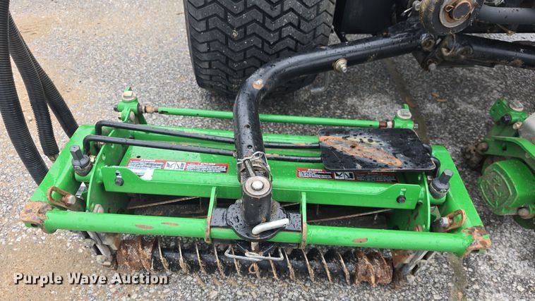 image for item EK2368 2013 John Deere 7700 Precision Cut reel mower