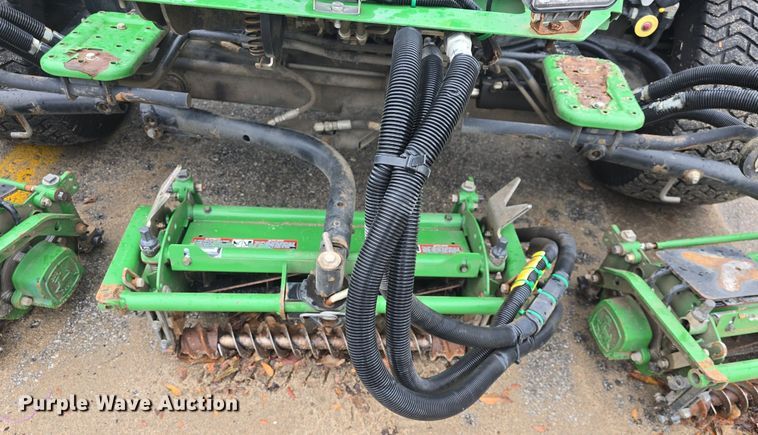 image for item EK2369 2013 John Deere 7700 Precision Cut reel mower