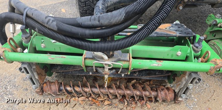 image for item EK2369 2013 John Deere 7700 Precision Cut reel mower