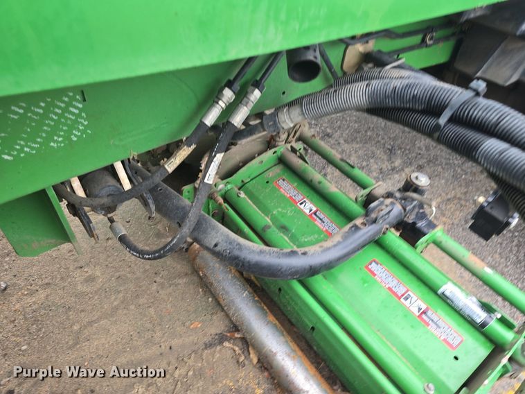 image for item EK2369 2013 John Deere 7700 Precision Cut reel mower