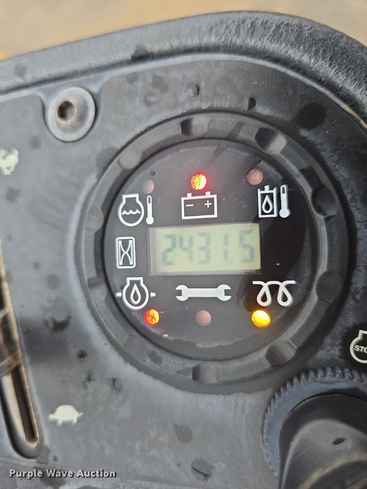 image for item EK2369 2013 John Deere 7700 Precision Cut reel mower