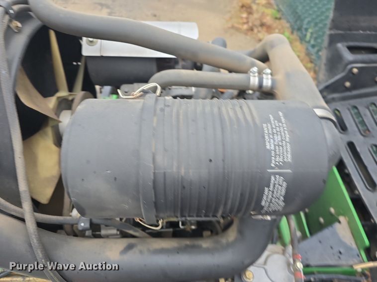 image for item EK2369 2013 John Deere 7700 Precision Cut reel mower