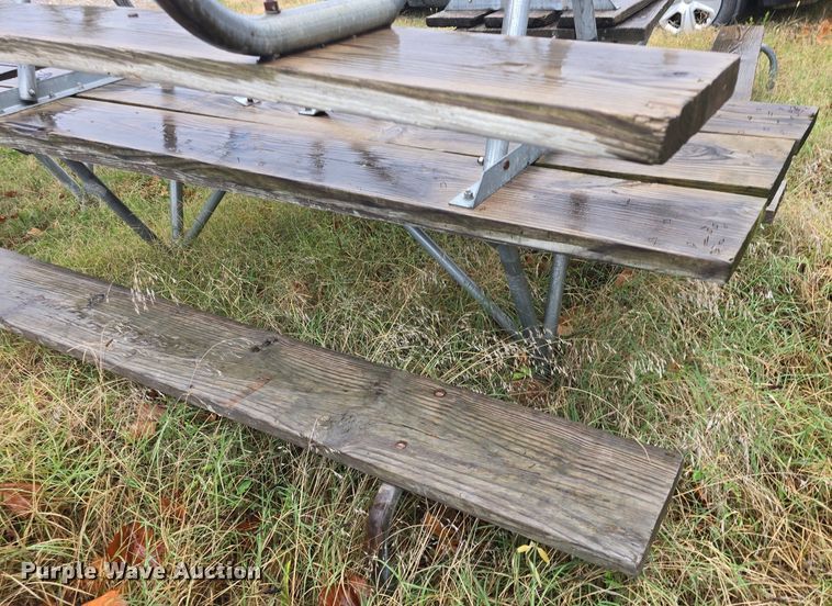 image for item EK2370 (28) picnic tables