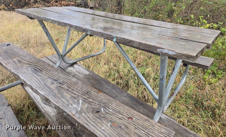 image for item EK2370 (28) picnic tables