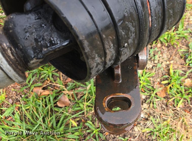 image for item EK2371 Rhino SR15 batwing rotary mower