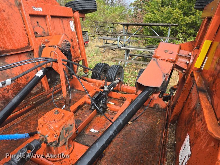 image for item EK2371 Rhino SR15 batwing rotary mower