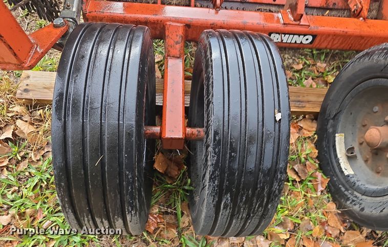 image for item EK2371 Rhino SR15 batwing rotary mower