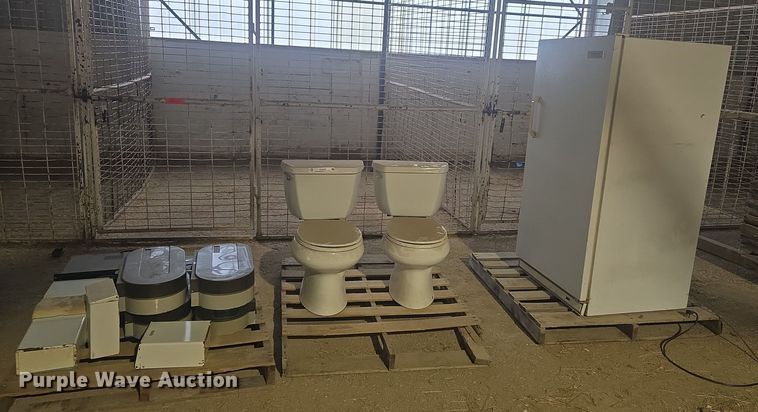 image for item EK2385 Furniture