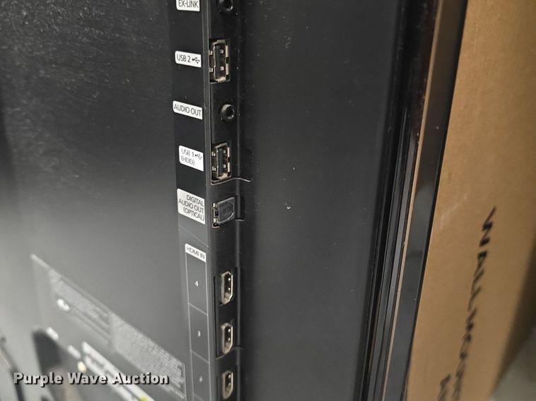 image for item EK2394 10 televisions