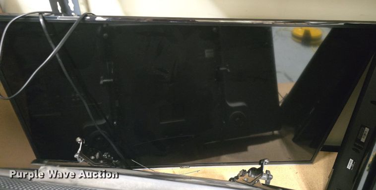 image for item EK2394 10 televisions