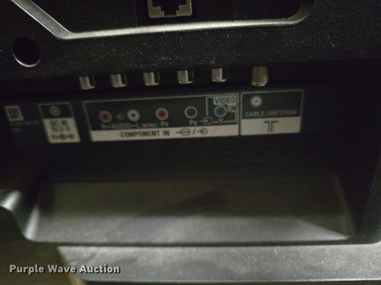 image for item EK2394 10 televisions