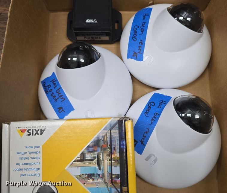 image for item EK2404 (5) security cameras