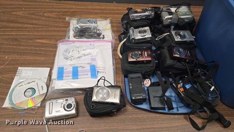 image for item EK2408 (10) cameras