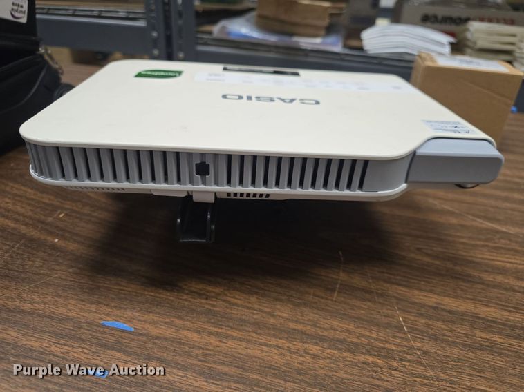 image for item EK2409 (5) projectors