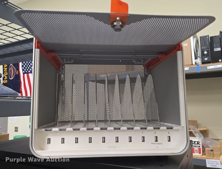 image for item EK2412 (2) Griffin 37287 multidocks