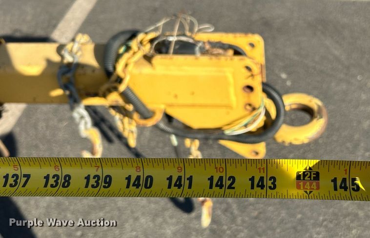 image for item EK3636 2013 Bonnell Titan Leaf Pro RCH leaf vacuum truck loader