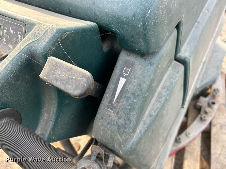 image for item EK3648 Speed Scrub 3301 floor scrubber