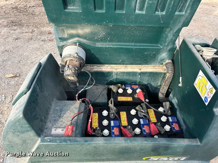 image for item EK3648 Speed Scrub 3301 floor scrubber