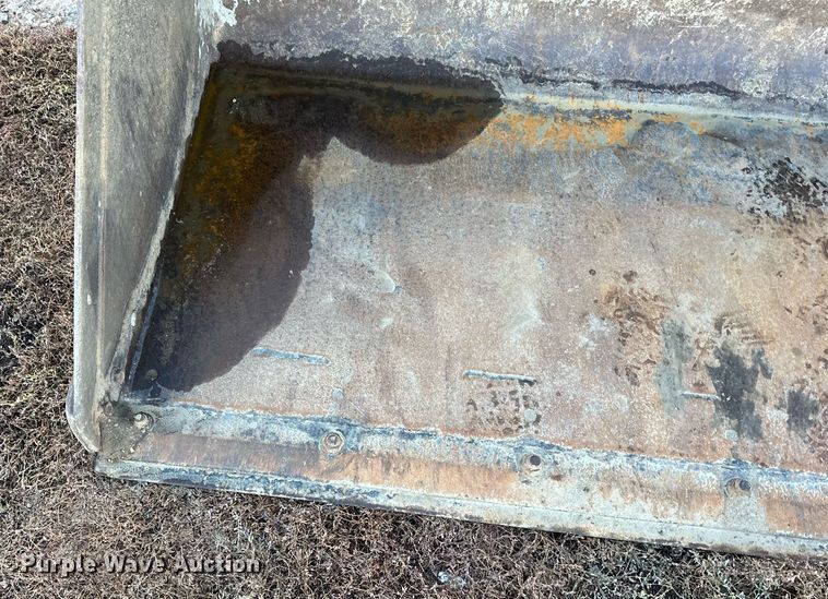 image for item EN2546 2012 Bobcat T750 tracked skid steer loader