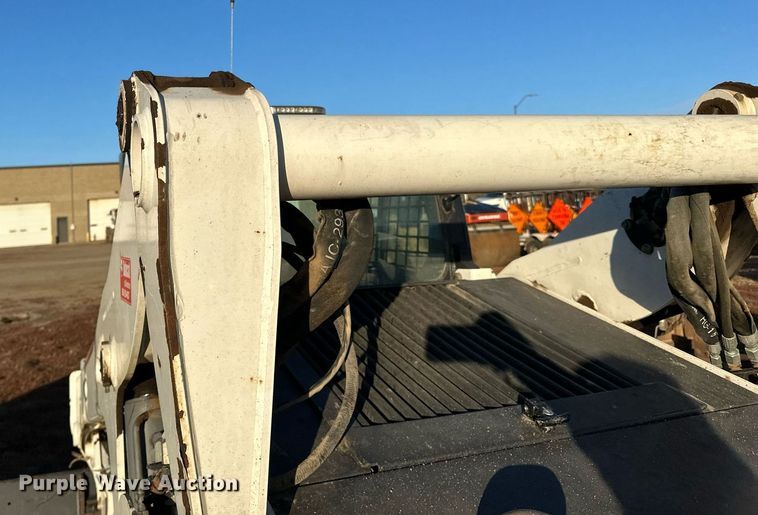 image for item EN2546 2012 Bobcat T750 tracked skid steer loader