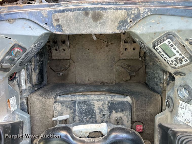 image for item EN2546 2012 Bobcat T750 tracked skid steer loader