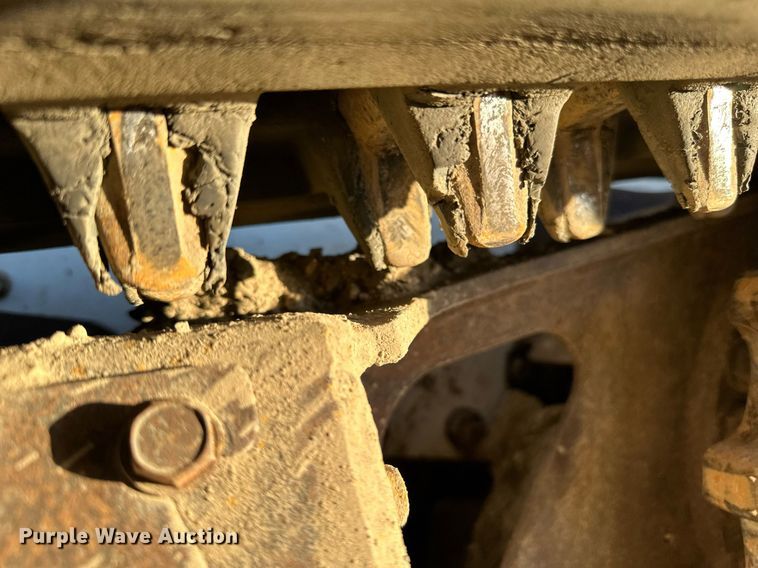 image for item EN2546 2012 Bobcat T750 tracked skid steer loader